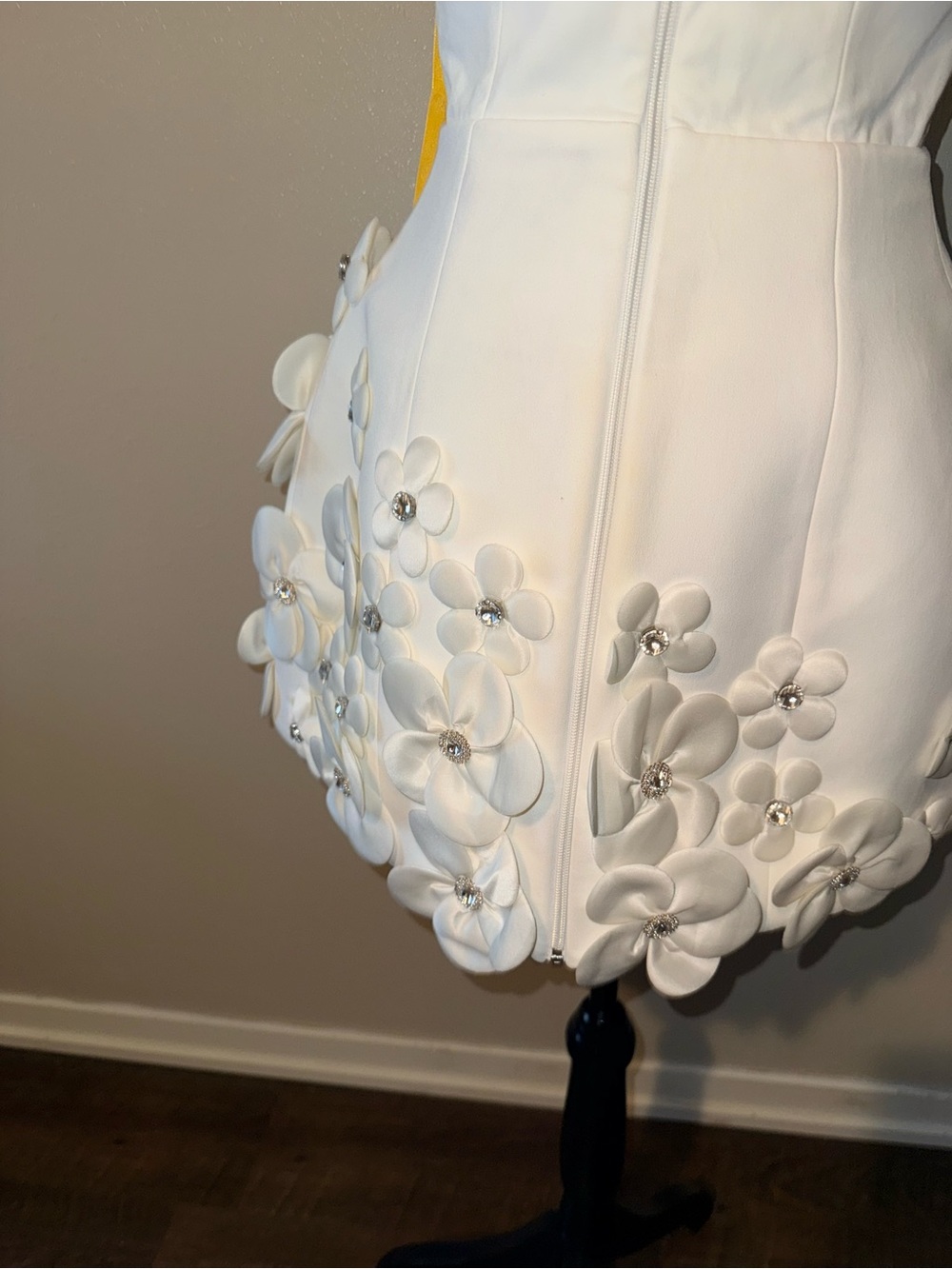 Bronx and Banco Estelle Mini Dress in White US 4 - Picture 6 of 10
